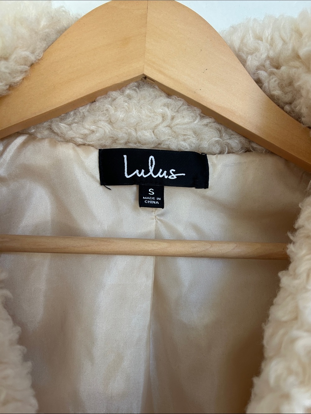 Lulus Cream Faux Shearling Teddy Jacket, Oversized Collar, Size S - Picture 2 of 16